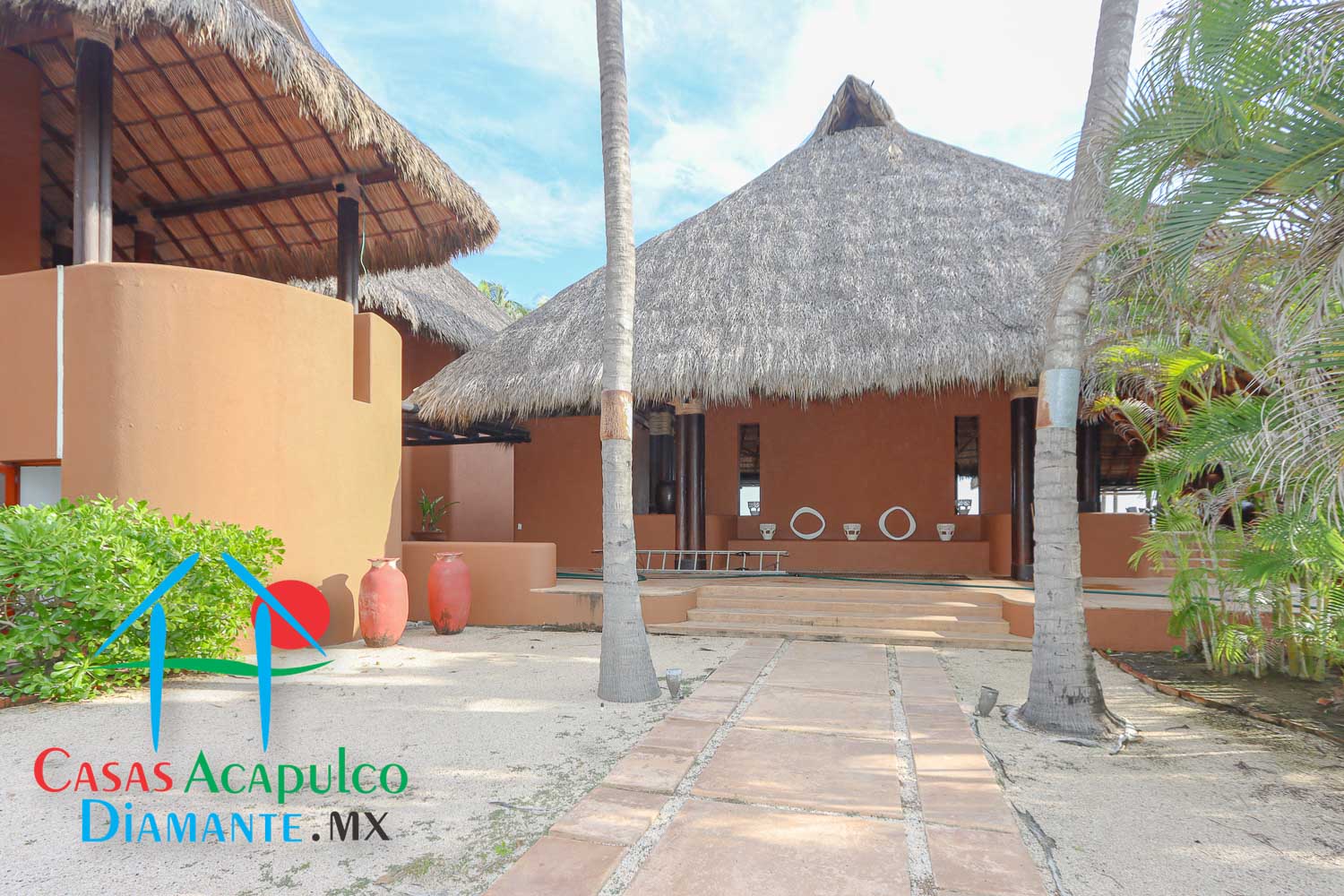 Tres Vidas Casa Mía - Vestíbulo de acceso 1